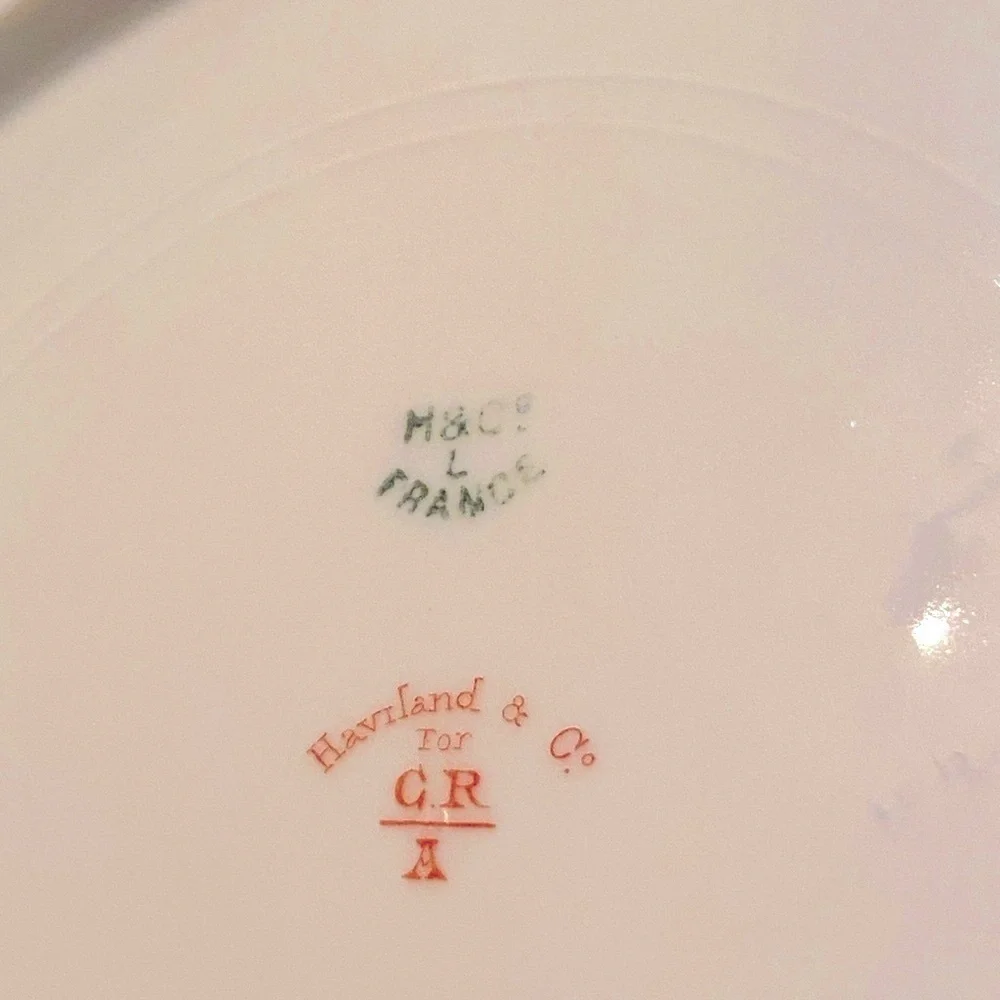 Antique Haviland Green and Gold Scalloped Dinnerware Plates 2